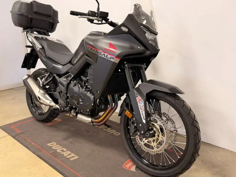 Honda Transalp XL750 (2023 - 24) (2)