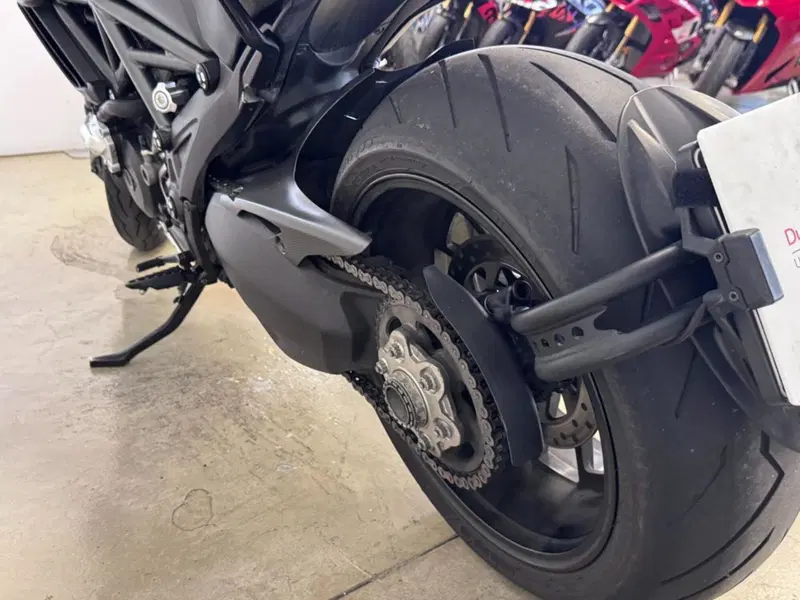 Ducati Diavel 1200 Carbon (2014 - 16) (7)
