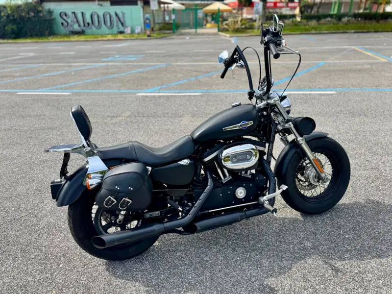 Harley-Davidson 1200 Custom CB (2013 - 17) - XL 1200CB (3)