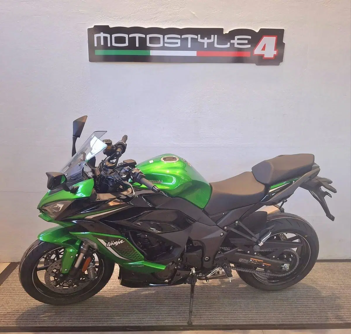Kawasaki Ninja 1100 SX SE (2025 - 26) (2)