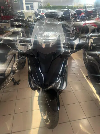 Yamaha T-Max 530 SX (2017 - 19) usata