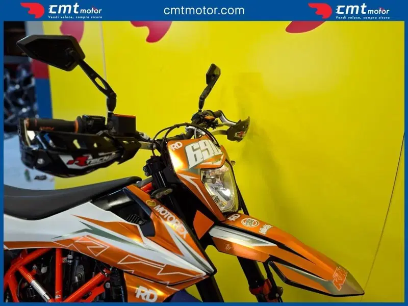 KTM 690 SMC R (2019 - 20) (5)