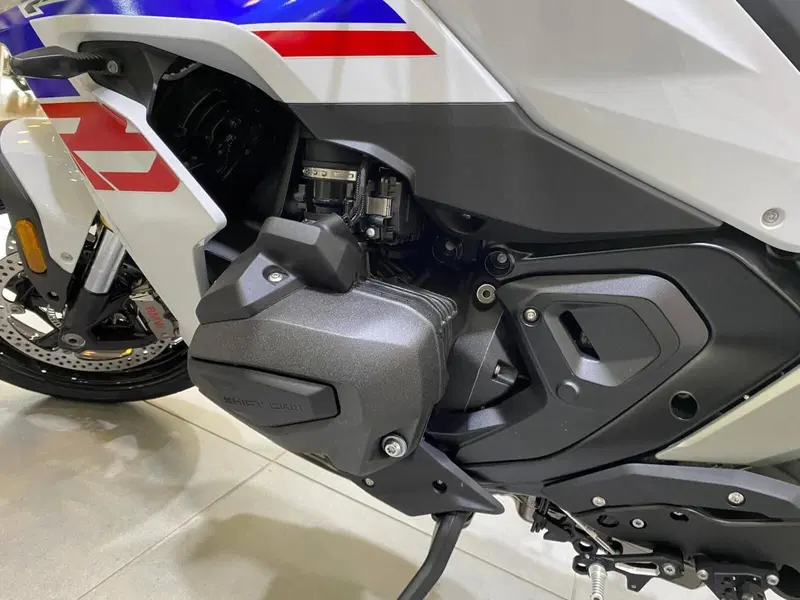 Bmw R 1300 RS (2026) (6)