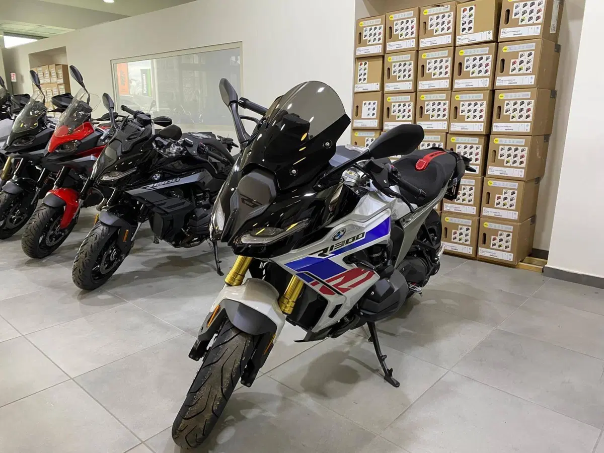 Bmw R 1300 RS (2026) (2)
