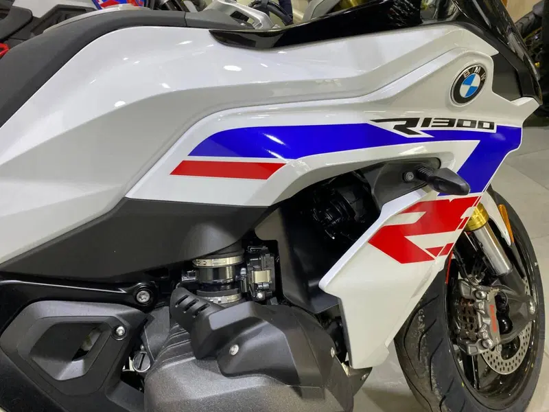 Bmw R 1300 RS (2026) (4)