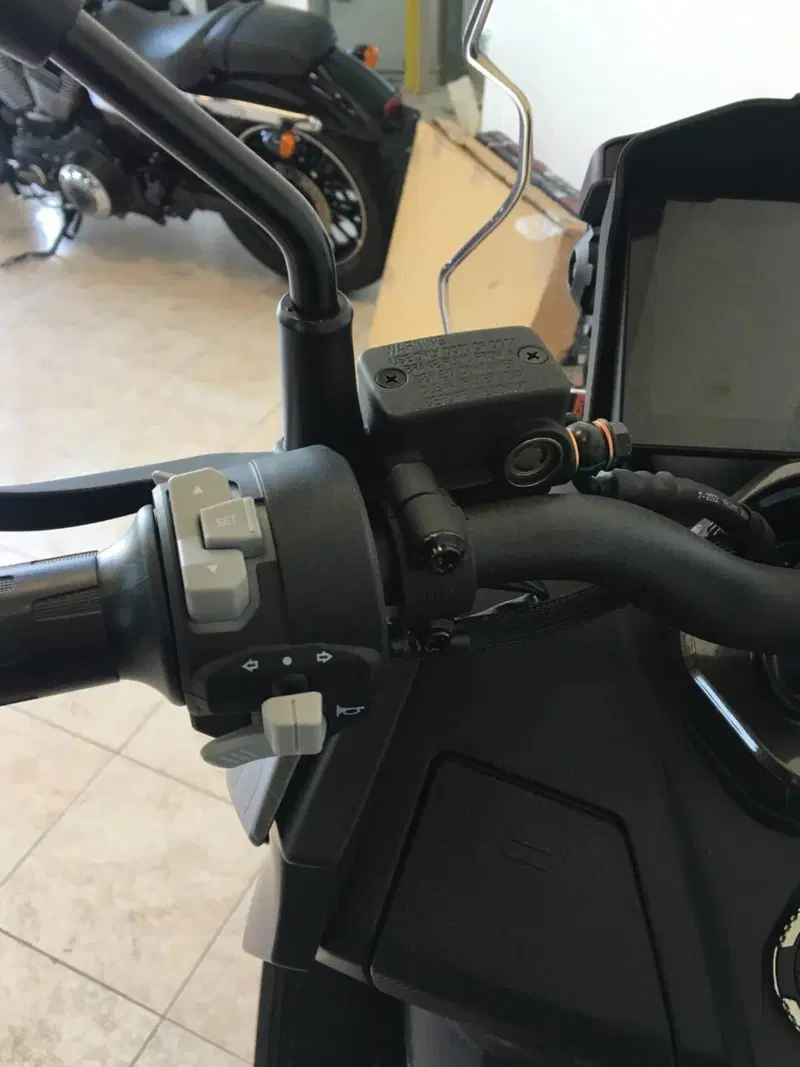 Wottan Motor GT2 300 (2025 - 26) (6)