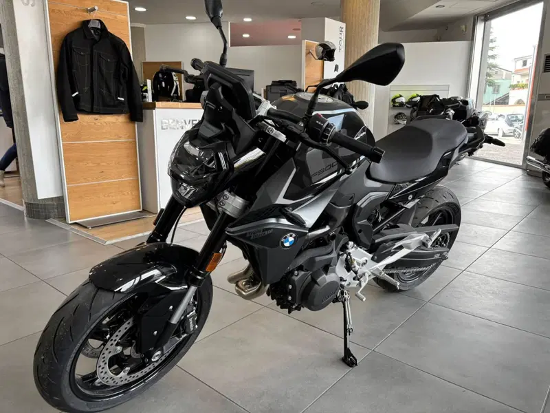 Bmw F 900 R (2025 - 26) (3)