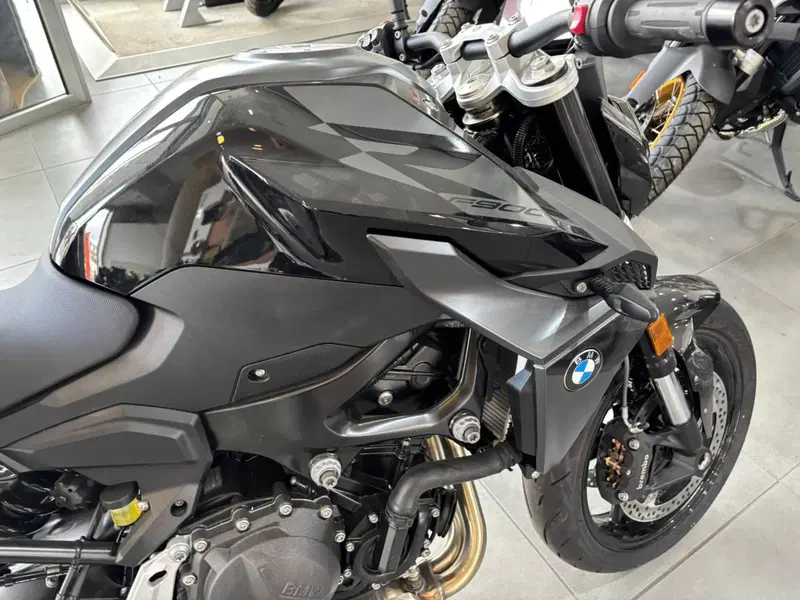 Bmw F 900 R (2025 - 26) (5)