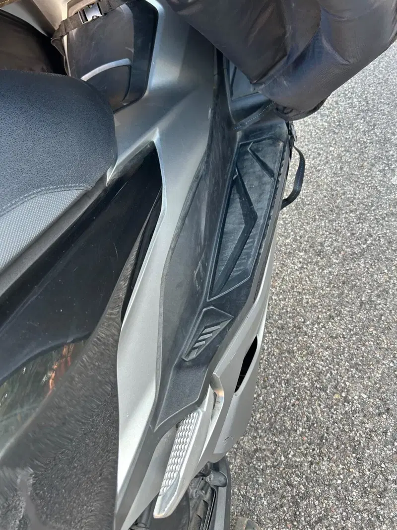 Honda Forza 300 Deluxe ABS (2018 - 20) (9)