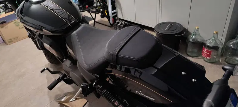 Benda Motorcycles Chinchilla 500 V2 (2025 - 26) (4)