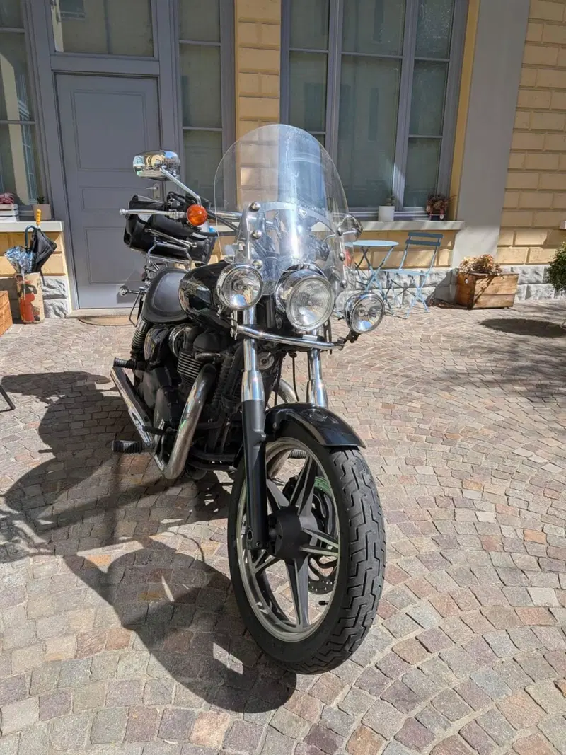 Triumph Speedmaster 865 (2010 - 17) (3)