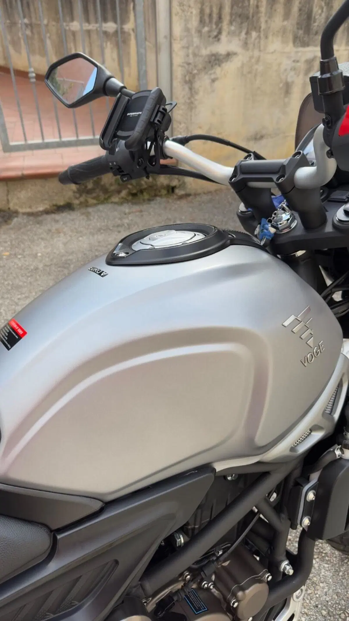 Voge Trofeo 300ACX Scrambler (2021 - 26) (7)