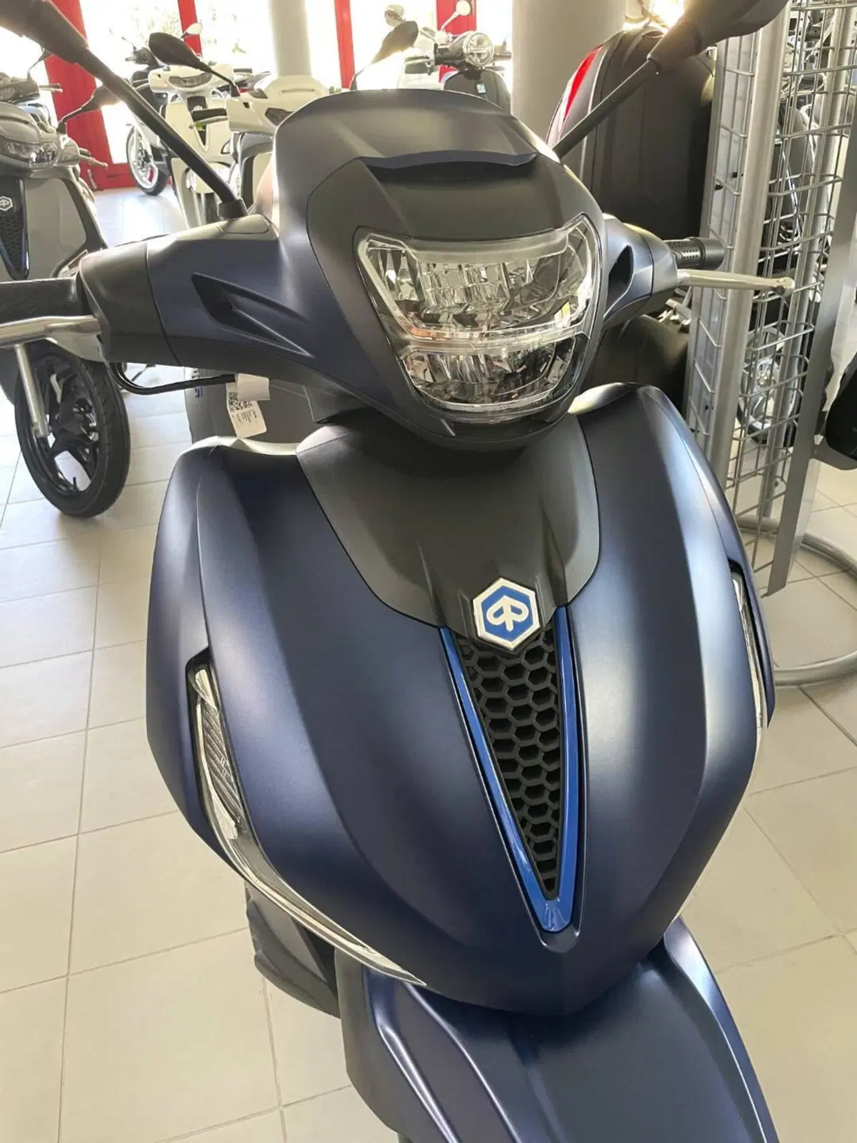 Piaggio Beverly 310 S (2025 - 26) (2)