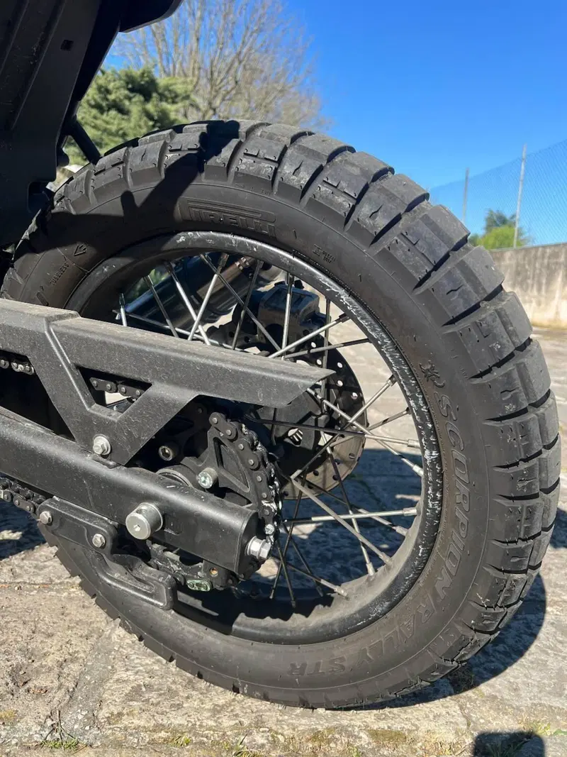 Royal Enfield Scram 411 (2022 - 24) (4)