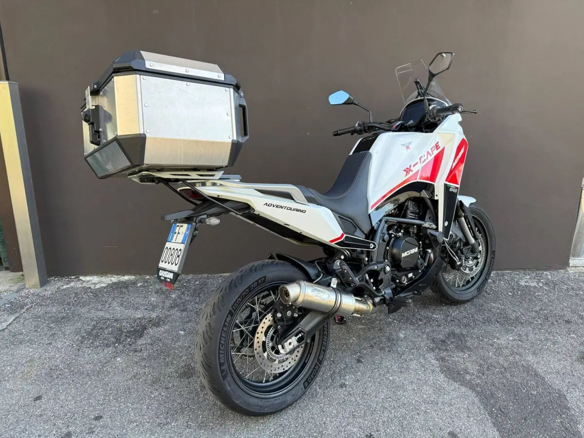 Moto Morini X-Cape 650 (2021 - 26) (3)