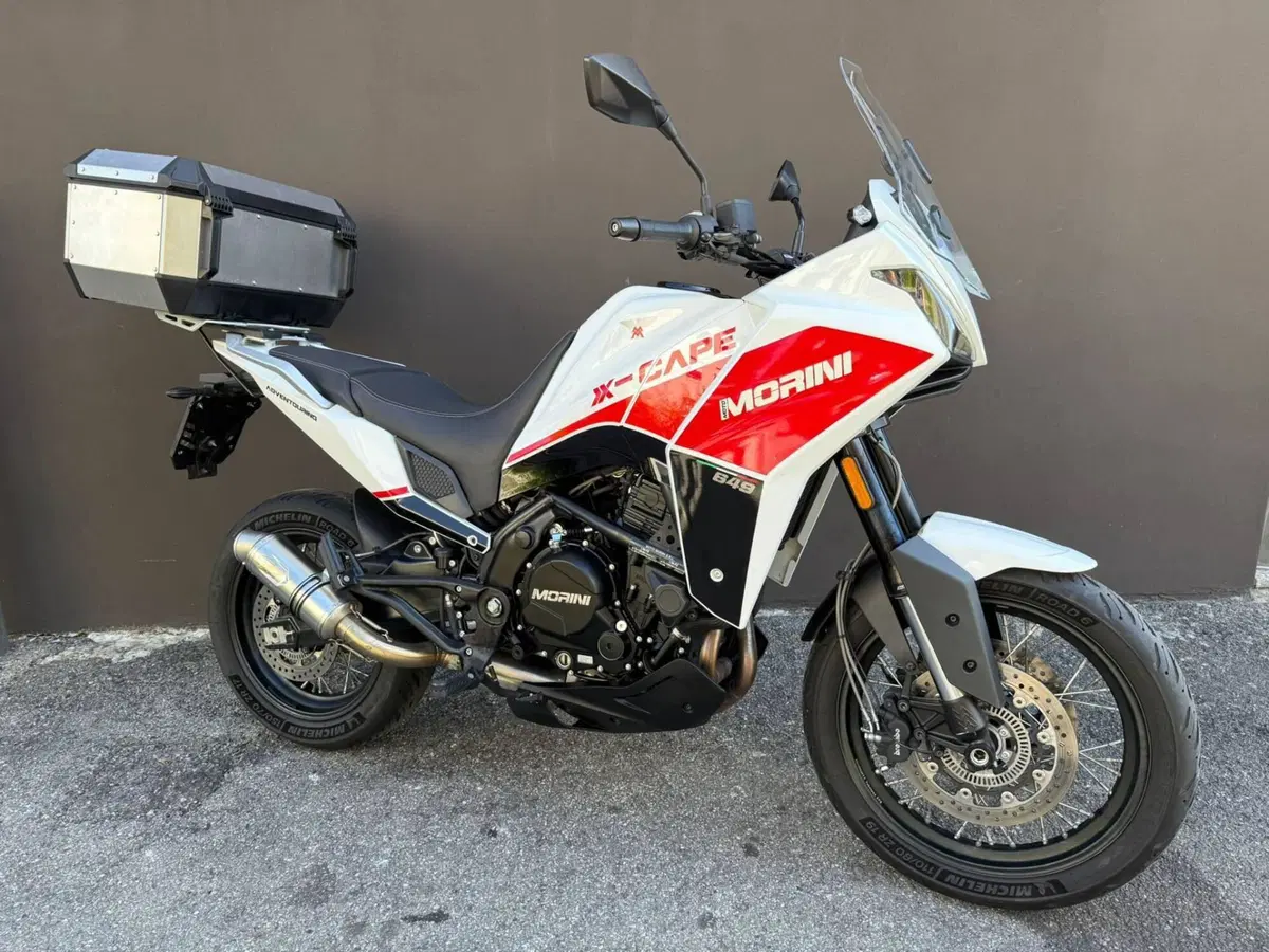 Moto Morini X-Cape 650 (2021 - 26) (2)