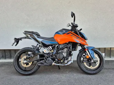 KTM 125 Duke (2024 - 25) nuova