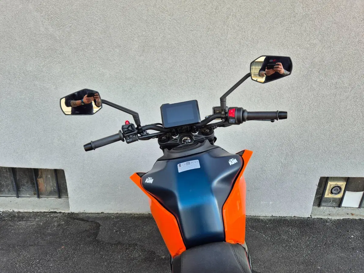 KTM 125 Duke (2024 - 25) (14)