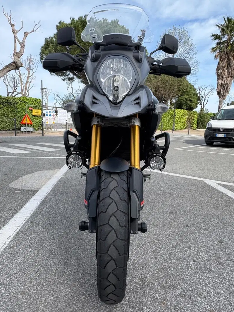 Suzuki V-Strom 1000 ABS No compromise LE (2015 - 17) (8)