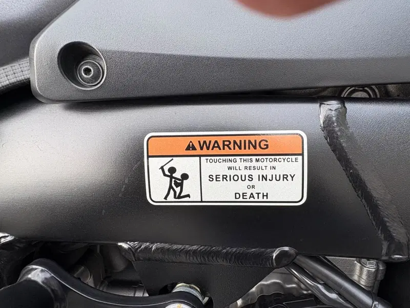 Suzuki V-Strom 1000 ABS No compromise LE (2015 - 17) (10)