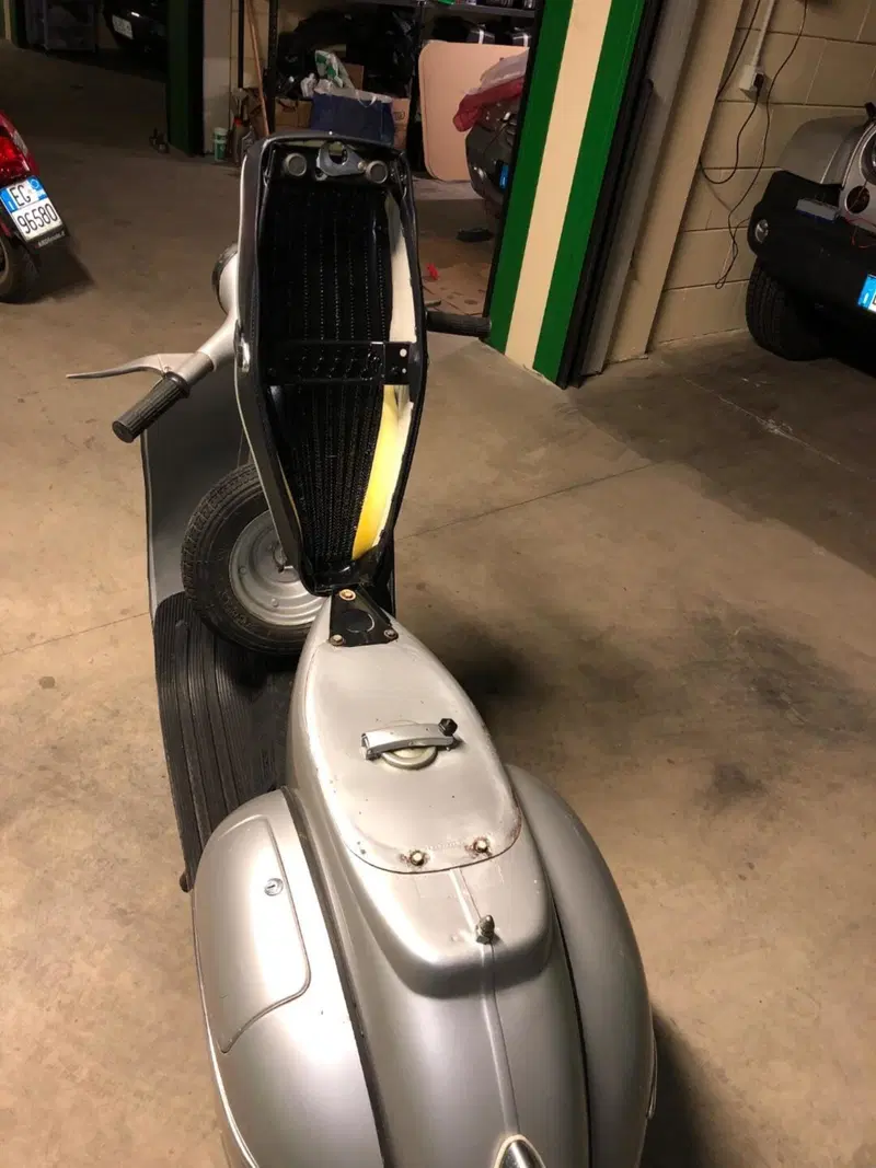 Vespa Vnb 125 T (5)