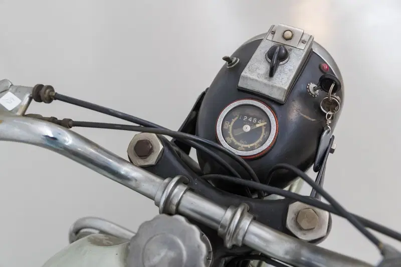 Bianchi MT61 civile  (4)