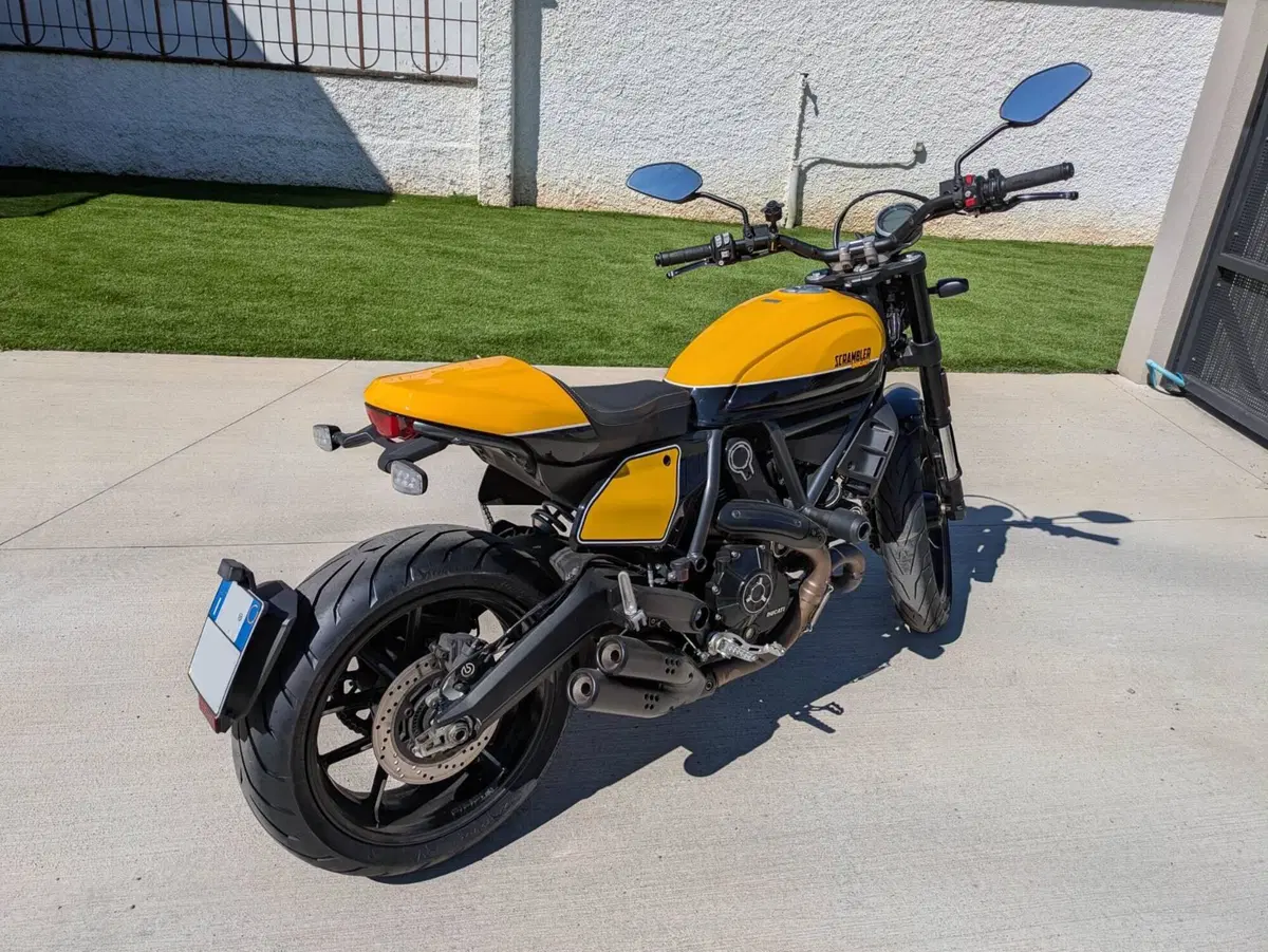 Ducati Scrambler 800 Full Throttle (2017 - 21) (5)