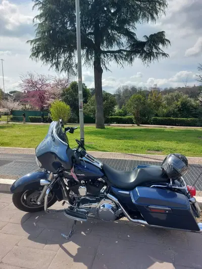 Harley-Davidson 1584 Street Glide (2008 - 10) - FLHX usata