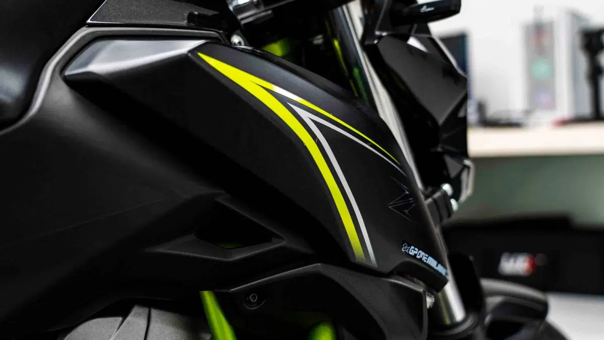 Kawasaki Z 650 (2017 - 19) (15)