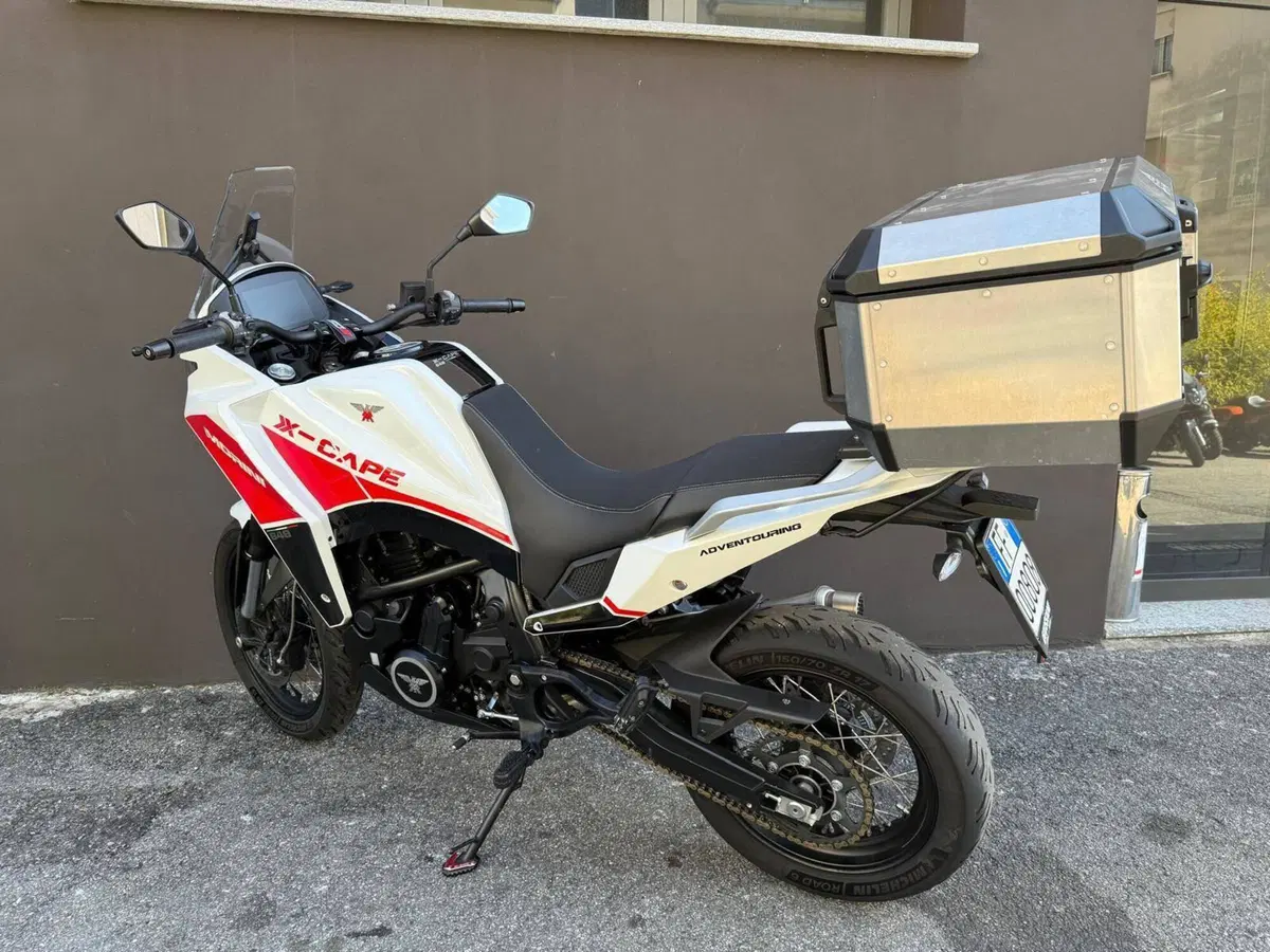 Moto Morini X-Cape 650 (2021 - 26) (4)