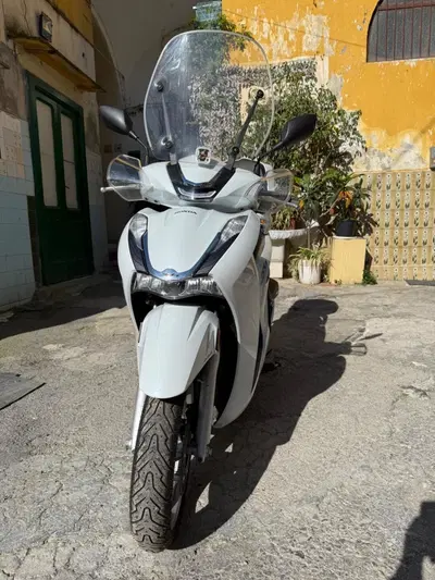 Honda SH 350 (2021 - 24) usata