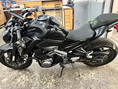 Kawasaki Z 900 (2017 - 18) usata