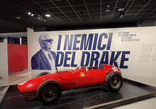 Quei maledetti garagisti: così l'orgoglio inglese di Chapman e Williams sfidò il mito di Enzo Ferrari | I nemici del Drake