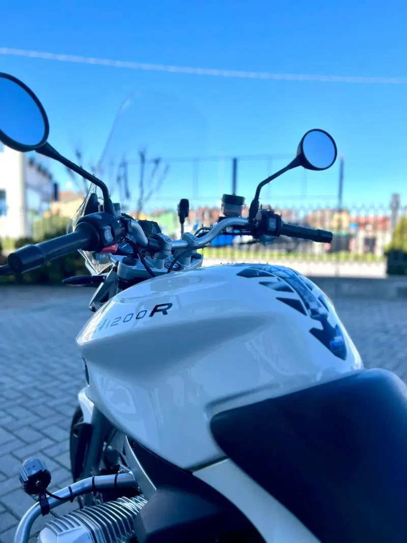 Bmw R 1200 R (2006 - 11) (3)