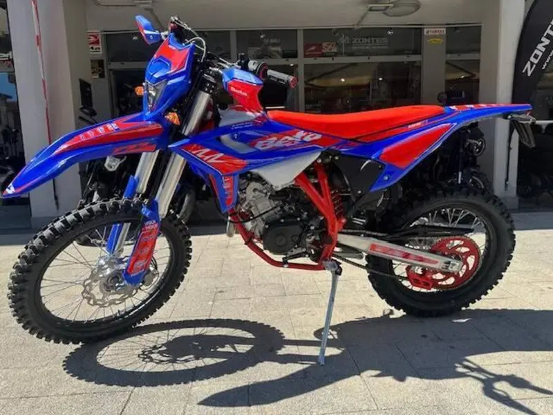 Betamotor RR 125 4T Enduro R (2024 - 26) (2)