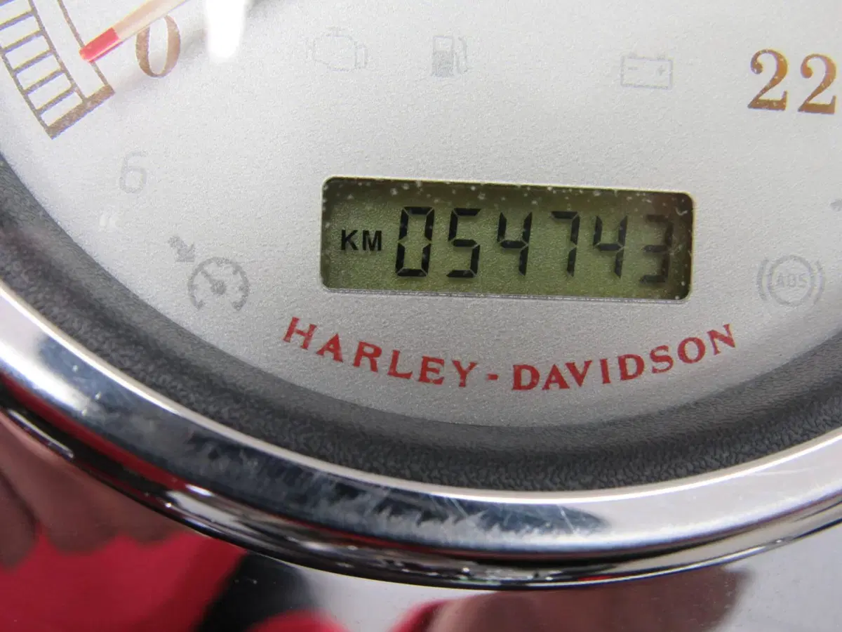 Harley-Davidson 1584 Super Glide Custom (2008 - 13) - FXDC (8)