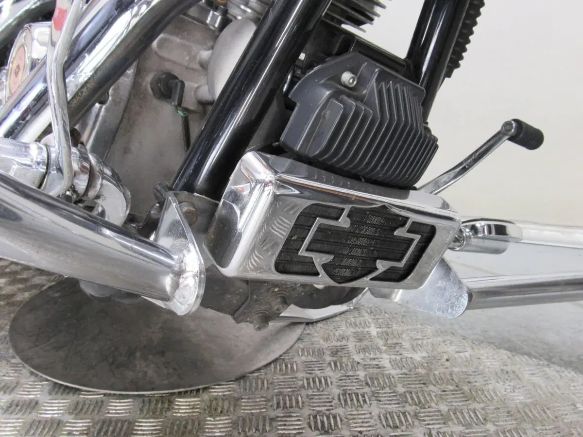 Harley-Davidson 1584 Super Glide Custom (2008 - 13) - FXDC (10)