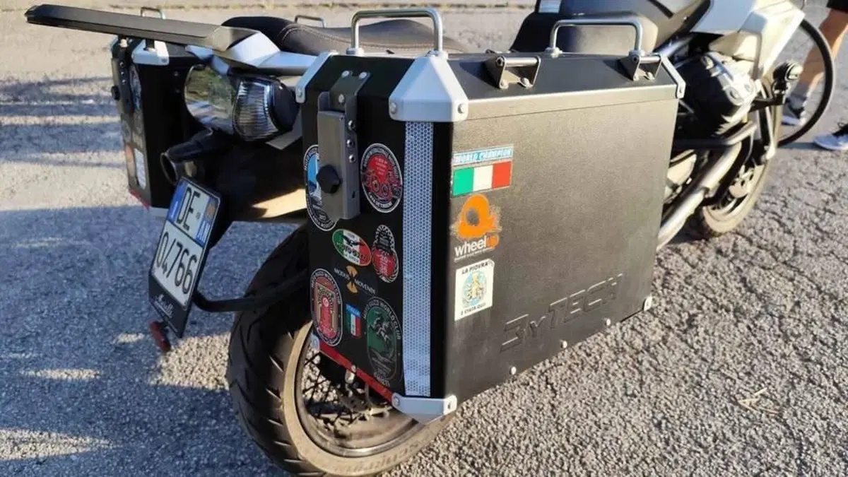 Moto Guzzi Stelvio 1200 4V (2008 - 10) (17)