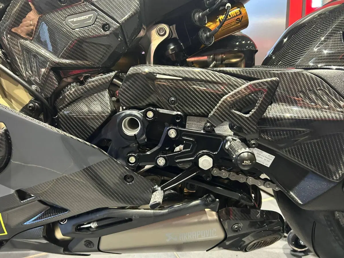 Ducati Panigale V4 Lamborghini (2026) (4)