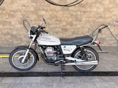Moto Guzzi V35 II d'epoca