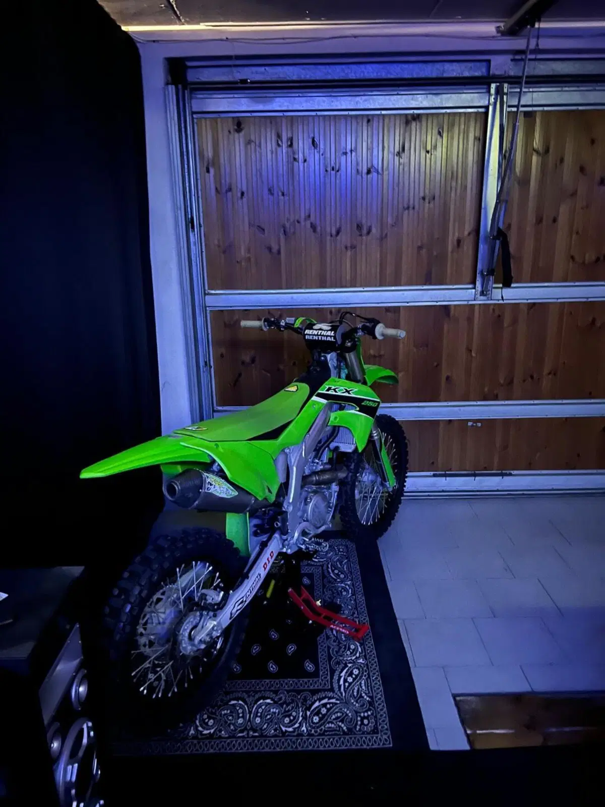 Kawasaki KX250F (2023) (4)