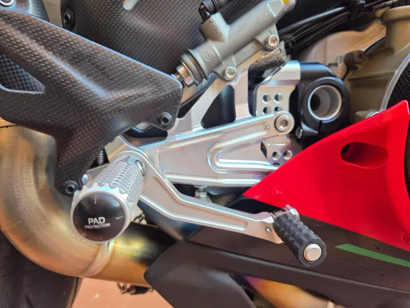Ducati Panigale V4 SP2 30° Anniversario 916 (2024) (15)