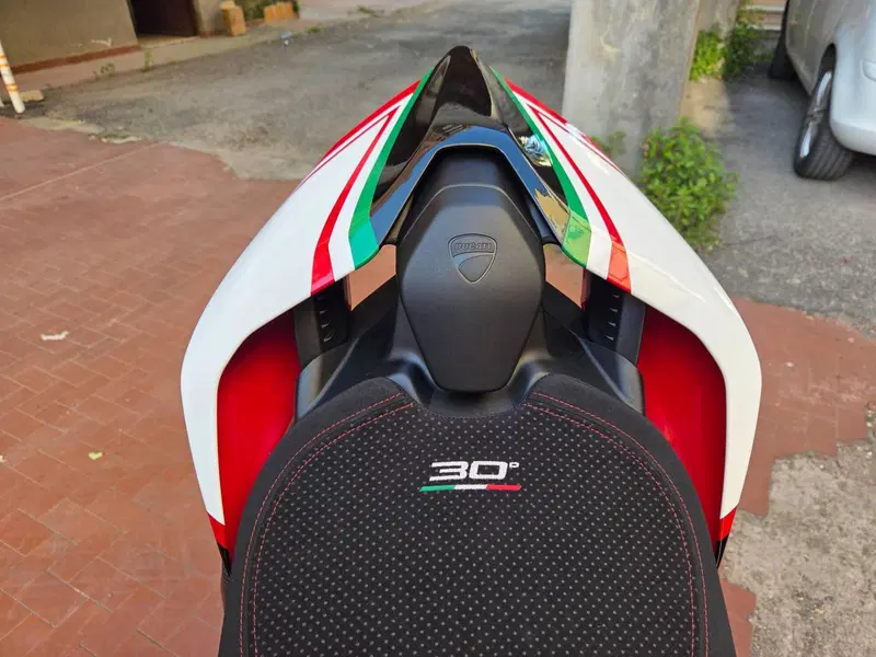 Ducati Panigale V4 SP2 30° Anniversario 916 (2024) (16)