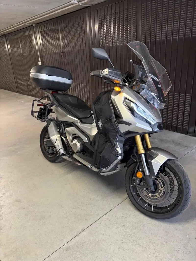 Honda X-ADV 750 DCT (2021 - 24) (6)