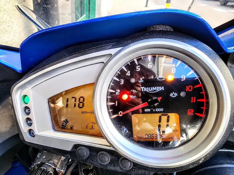 Triumph Tiger 1050 ABS (2006 - 12) (5)