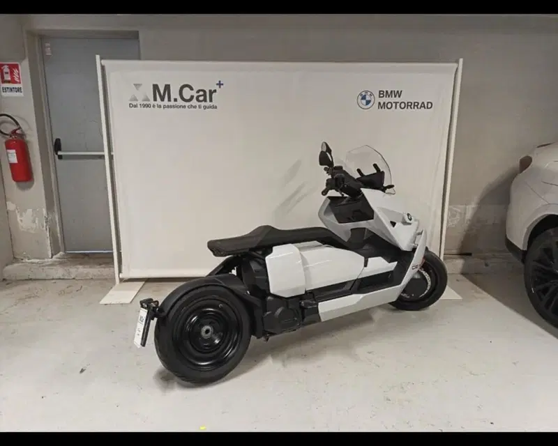 Bmw CE 04 (2021 - 25) (5)
