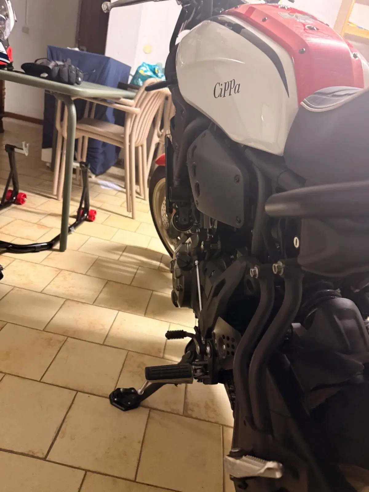 Yamaha XSR 700 (2022 - 26) (8)