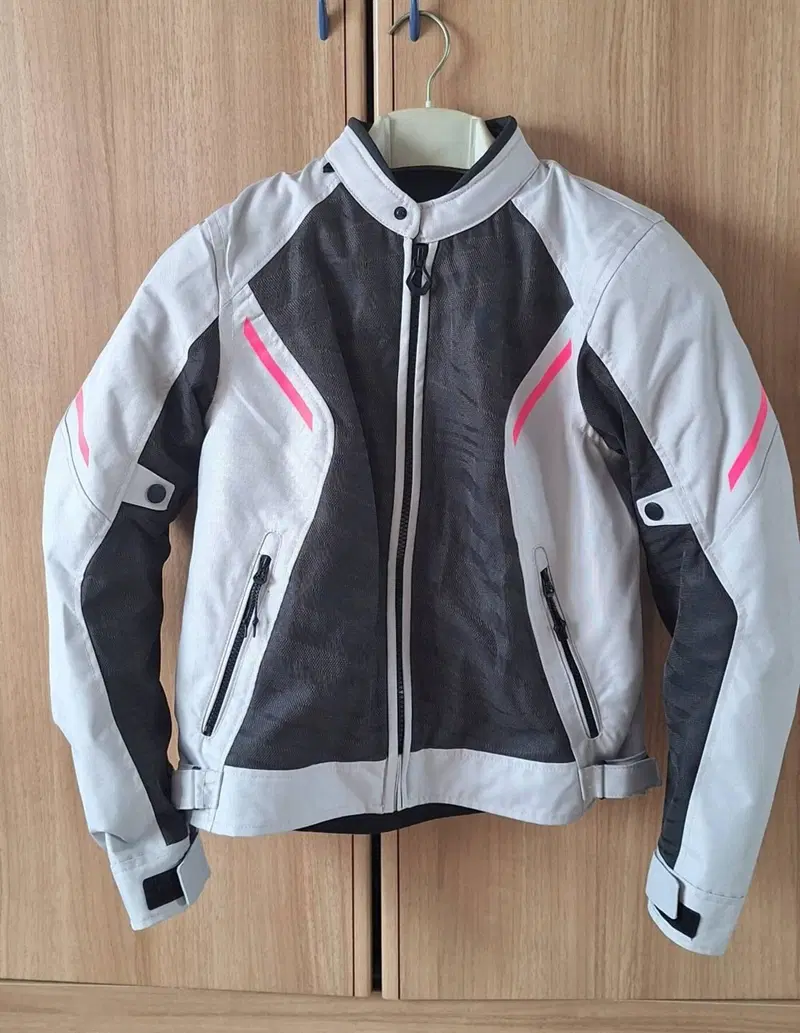 Giacca moto donna traforata Rev'it!