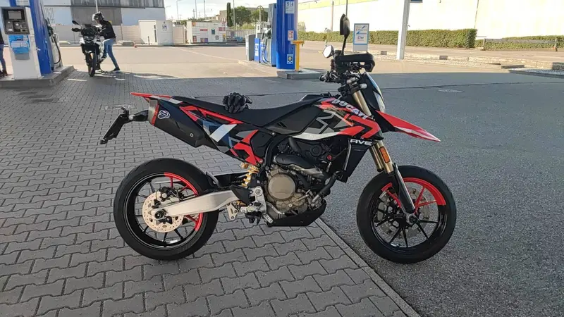 Ducati Hypermotard 698 Mono RVE (2024 - 26) (3)