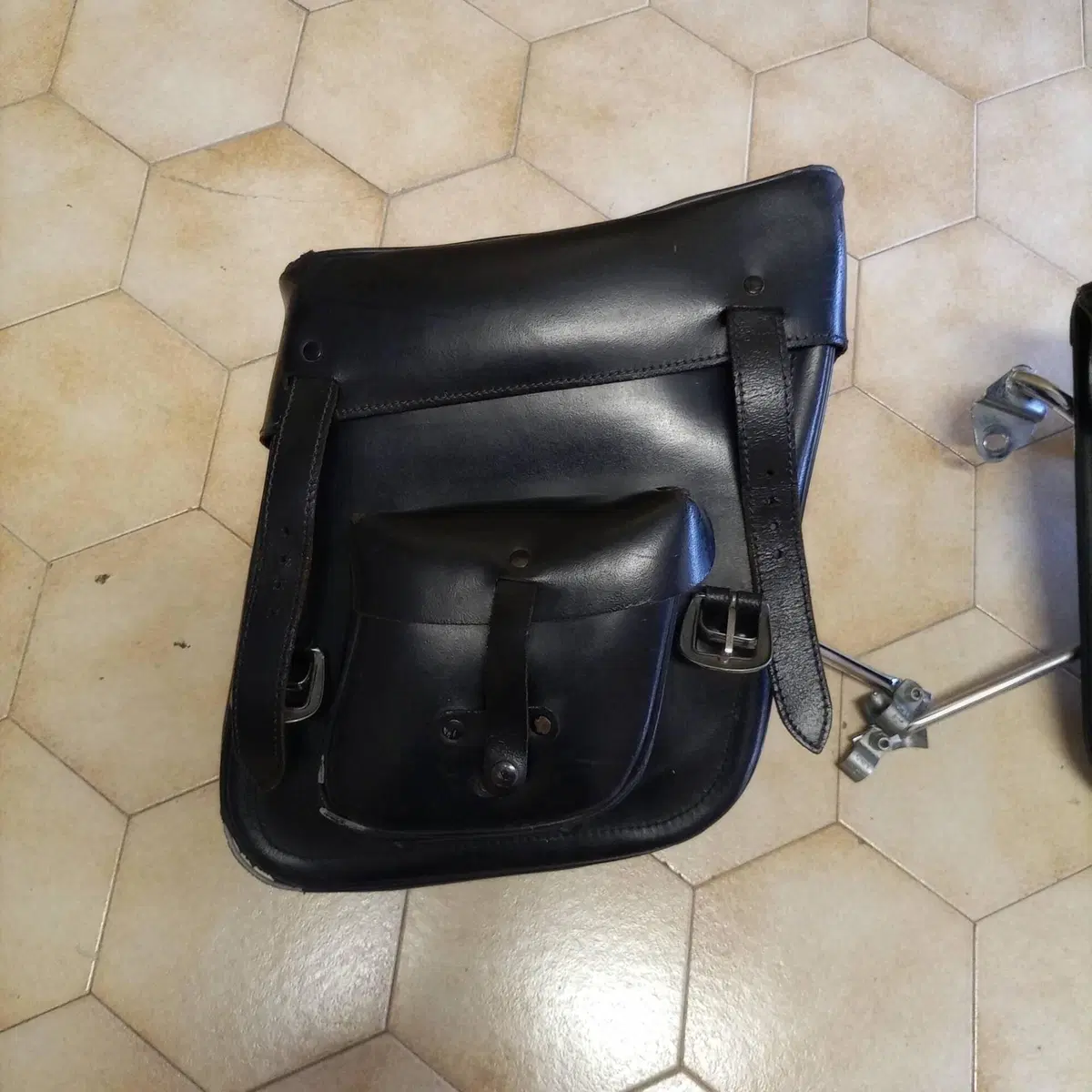 Borse laterali per Kawasaki w650 / w800 (6)